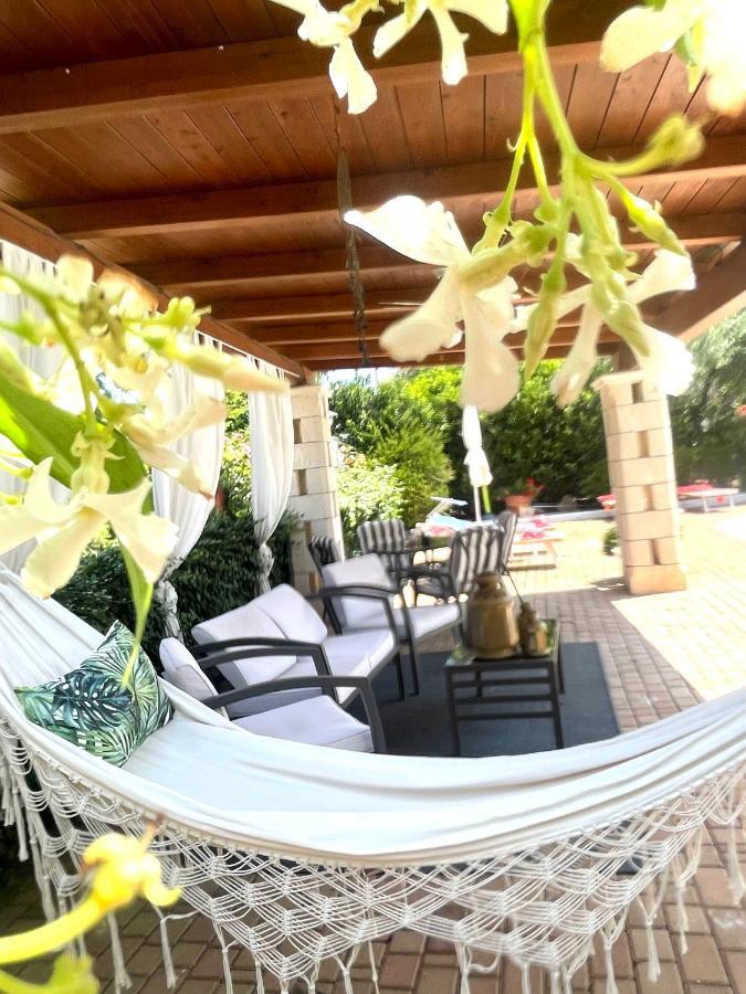 Mirella Charming Bed and Breakfast Alberobello Exteriör bild