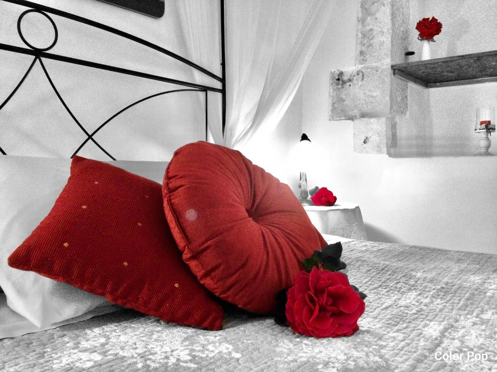 Mirella Charming Bed and Breakfast Alberobello Rum bild