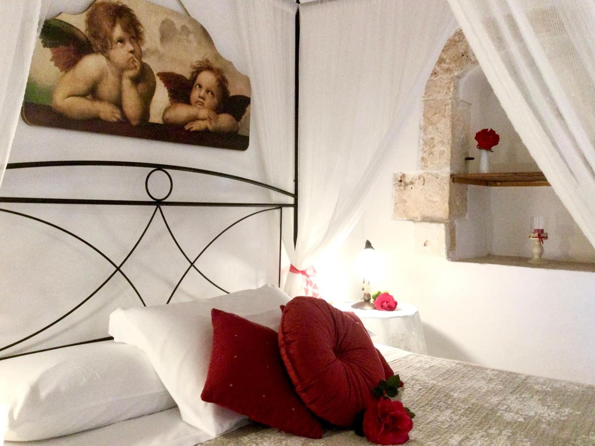 Mirella Charming Bed and Breakfast Alberobello Rum bild